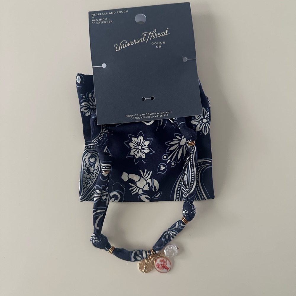 Universal Thread Target Bandana Print Necklace & Pouch Blue NWT